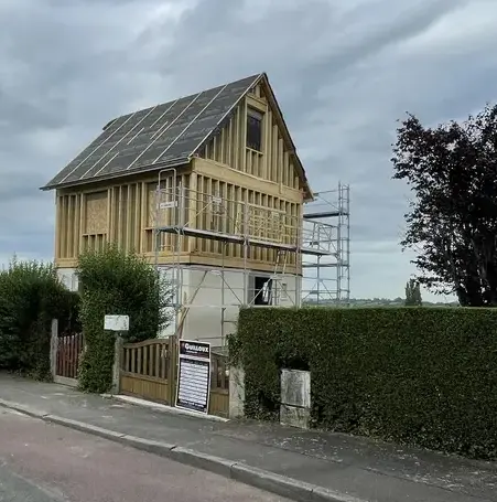 charpentier à Port-en-Bessin-Huppain - image 2